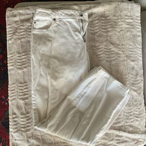 Llbean white jeans like new